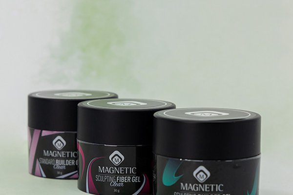 All About Gels met Cerisa