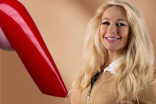 Online les; Salon Modern Almond by Deborah